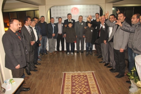 Akyazı MHP de Rozet Takma Töreni